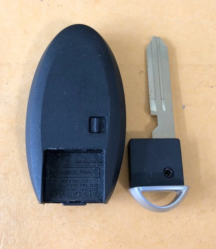 OEM 07-12 NISSAN SENTRA 07 08 MÁXIMO LLAVE INTELIGENTE MANDO A DISTANCIA DE PROXIMIDAD CWTWBU735 Foto 2 de 2