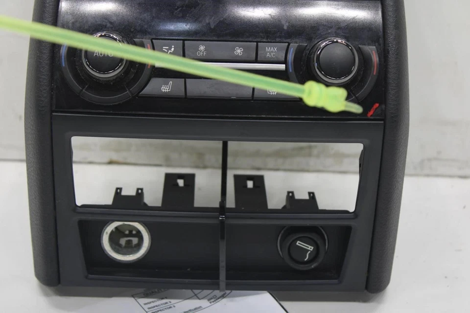 BMW 750i 2010-2015 4,4 L consola trasera calefacción aire acondicionado control de clima con ventilación de aire Foto 4 de 4