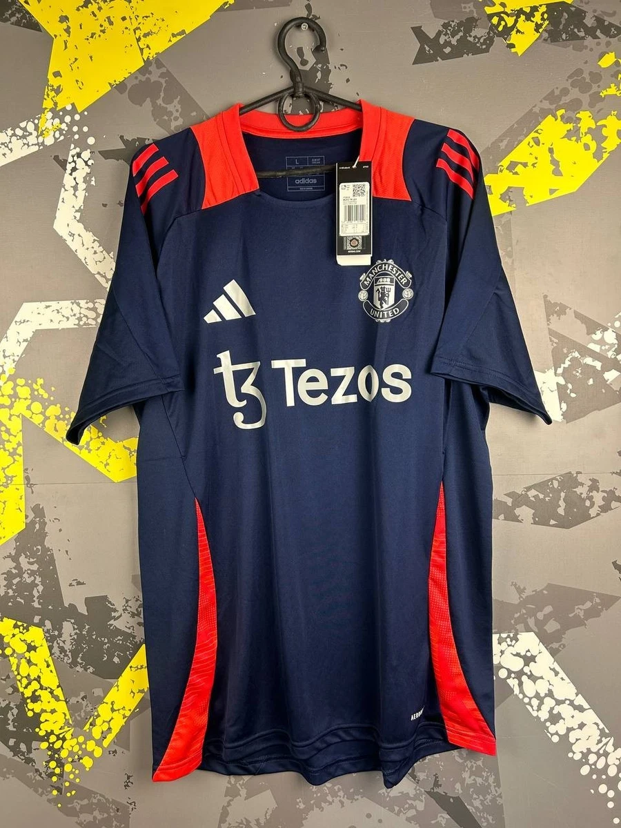 Preços baixos em Tamanho G Azul Manchester United International