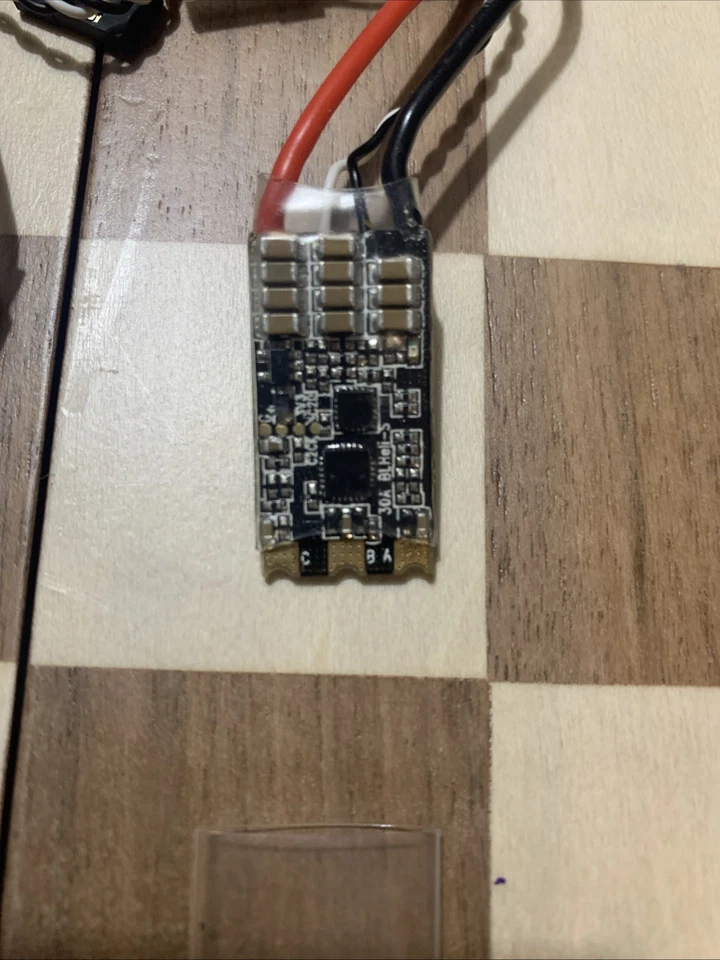 DYS BLHeli XSD30A V2 Mini quadcopter ESC (3x) DShot - Image 2 of 3