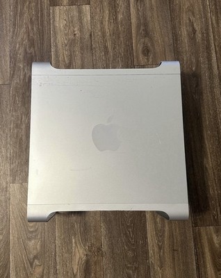 Mac Pro 5,1 Tower Intel Xeon 6 - Core 32 GB DDR3 RAM 250 GB SSD AMD Radeon RX 58
