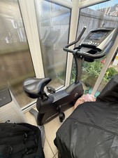 Life Fitness C3 Upright Exercise Bike Gym Quality