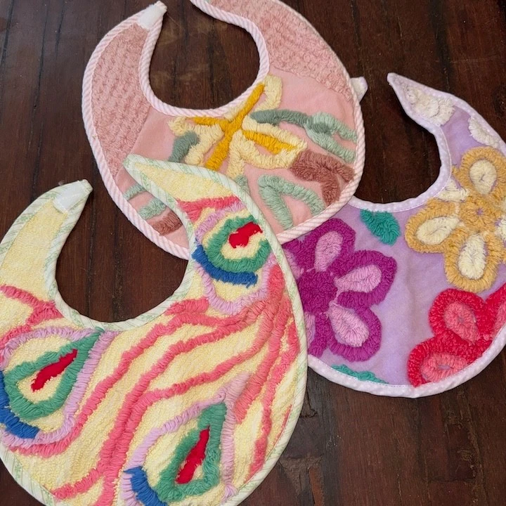 Vintage Upcycled Chenille Baby Bibs New Old Stock Handmade Lot of 18 - FREE SHIP
Opens in a new wind