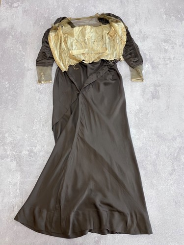 Antique Vintage 1890s silk Brown dress gown ribbon Floral Embroidery Corseted - Picture 10 of 17