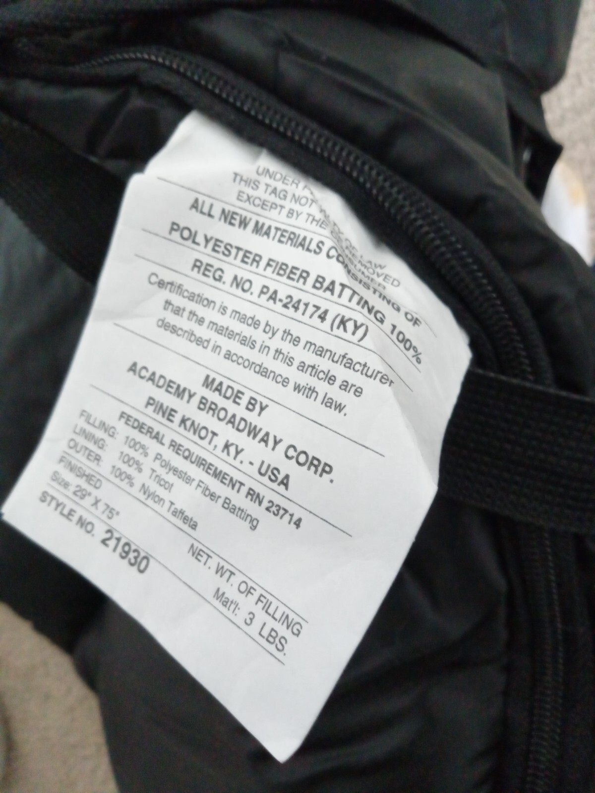 Academy Broadway First Ascent Adult Sleeping Bag Black--FREE SHIPPING!