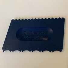 Tupperware Double Sided Cake Decorator Icing Frosting Trimmer 1558-14