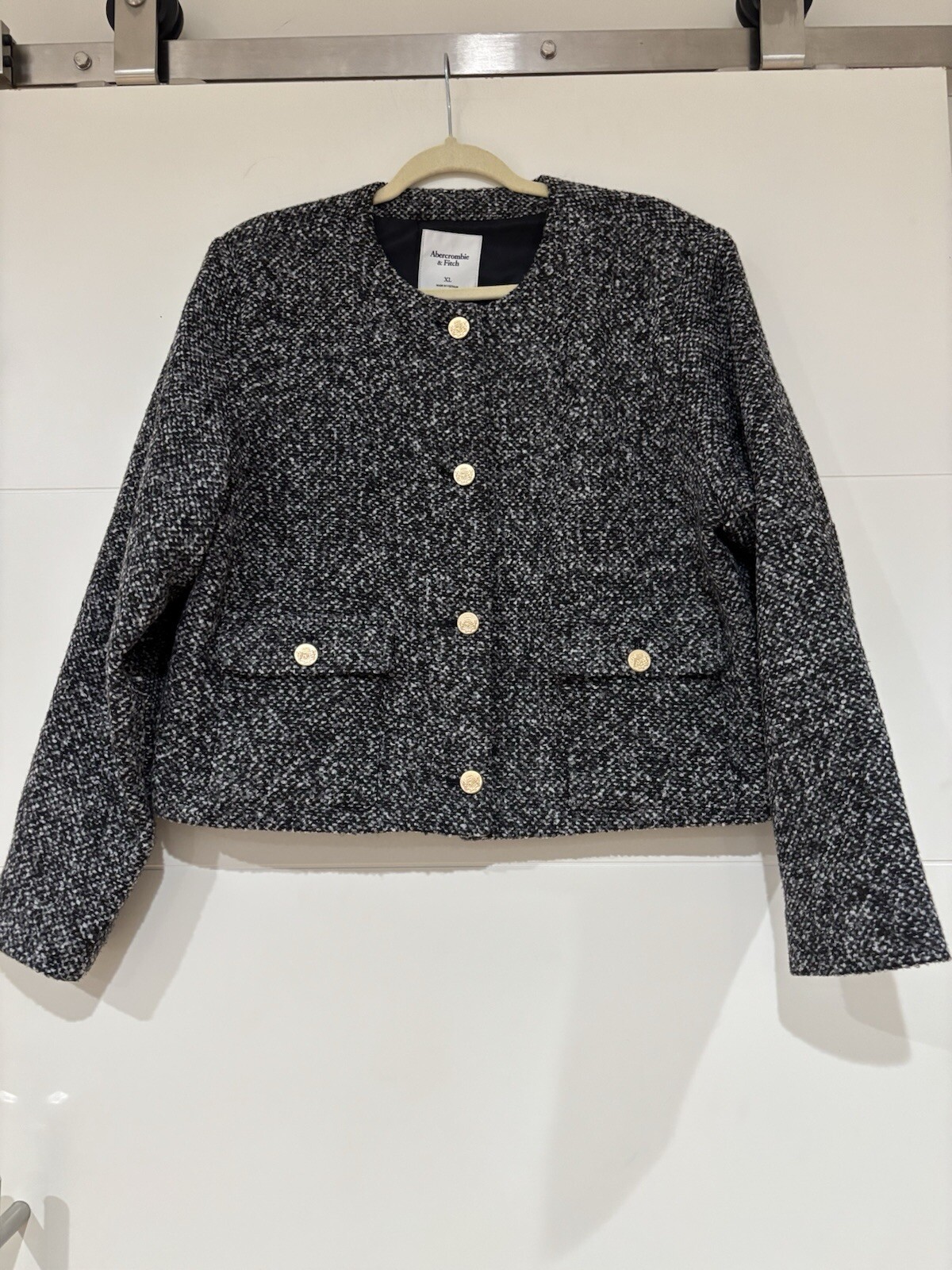 Abercrombie & Fitch Collarless Boucle Wool Blend Short Jacket Black/White Sz XL