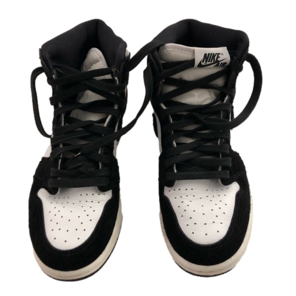 Size 7- Jordan 1 Retro High OG Twist, Pony 2019 Black & White 1 sneakers Nike Jordan 1 Retro High OG Twist Pony 2019 PANDA Black  main image 3
