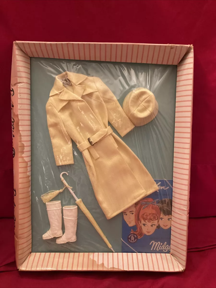 Vintage Barbie 1962 Stormy Weather Yellow Raincoat Set 949 New In Box