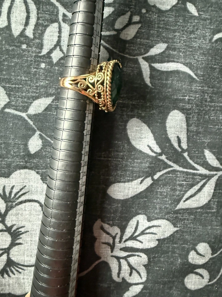 Sajen Bronze Ring by Marianna and Richard Jacobs Amore Heart Shape Green Quartz - Image 4 of 4