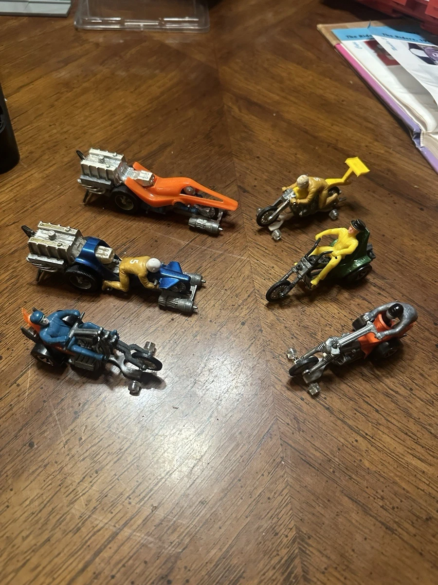 Hot Wheels Rrrumblers Vintage Manufacture Diecast Cars, Trucks