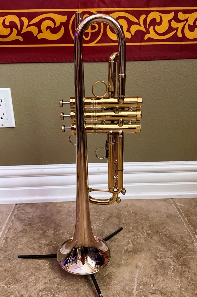 Trompeta profesional P. Mauriat PMT-75 con campana T1xCU Foto 2 de 4