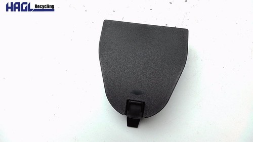 Halterung Warndreieck 8T0860285 Audi A5 2.0 TDI Sportback (clean die.) quat. DPF