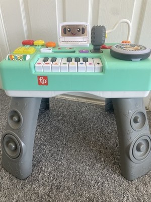 Fisher Price Laugh & Learn DJ Aktivitätstisch musikalisches Lernspielzeug Baby Kleinkind