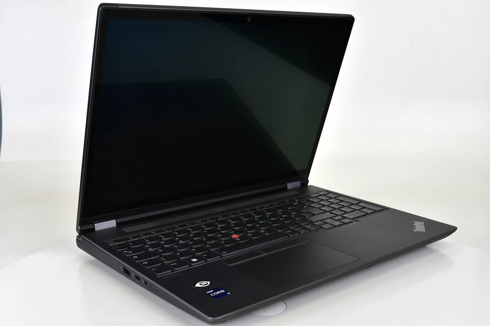 Lenovo ThinkPad P16 G1 · i9-12900HX · 64GB · 1TB, Foto 3 von 5