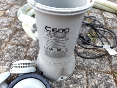 Intex Clear C600 Pool Filterpumpe geeignet für ca. 2000 L/h mit Kartuschenfilter - Bild 1 von 4