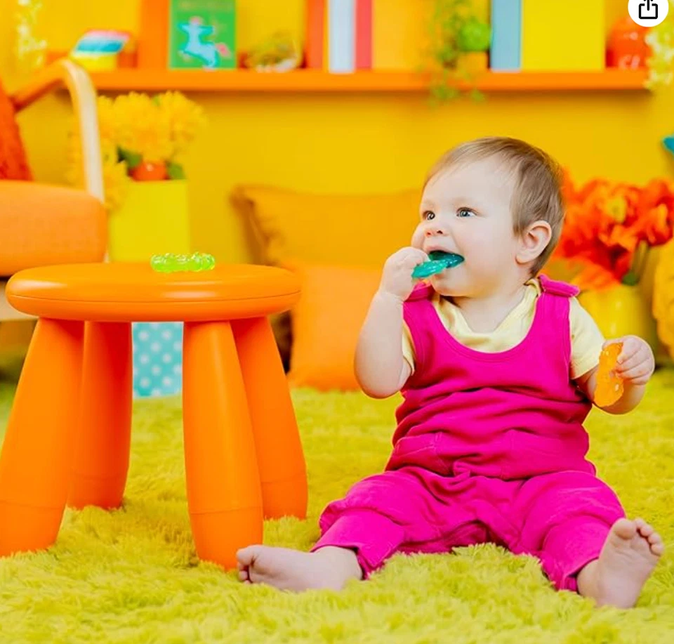 Juego de juguetes para dentición Bright Starts Chill & Teethe Baby - Calmante lleno de agua sin BPA Foto 2 de 4