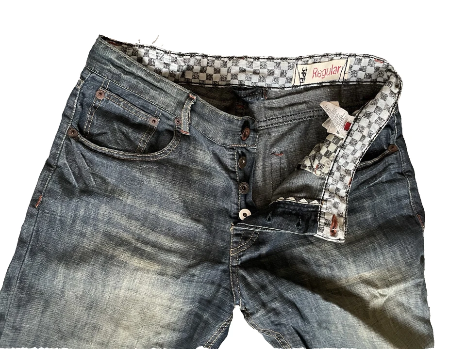 SPF Springfield Kult Jeans soft used Look regular fit von Model getragen - Bild 3 von 4