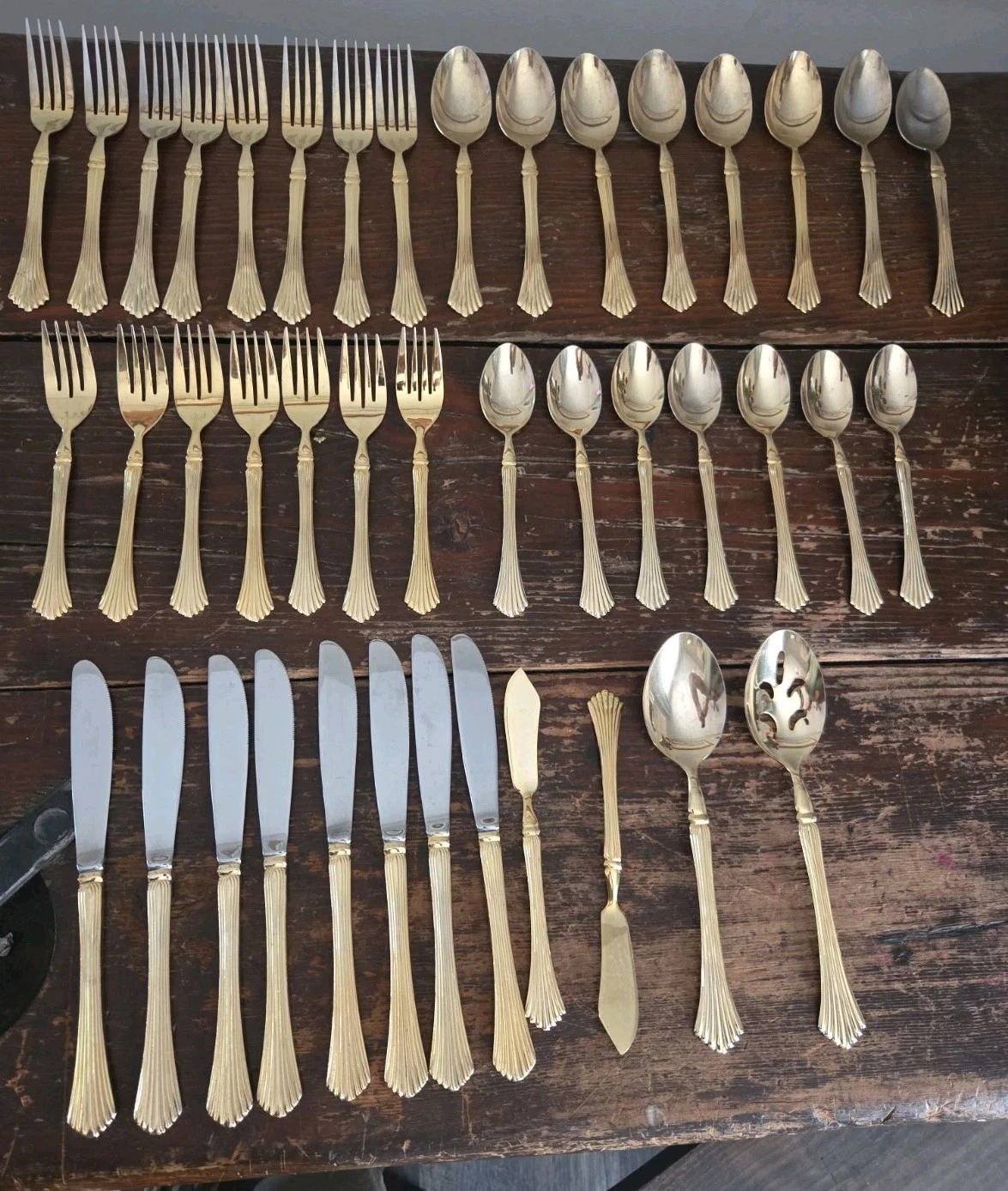Supreme By Towle Gold Plate Classic Plume Pattern Flatware 42 Pc Stainless Japan