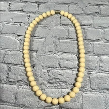 Chew Beads Jane Necklace Ivory off White Cream 30”