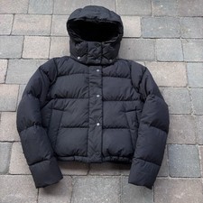 Lululemon Wunder Puff Cropped Jacket Women’s Size 4 Black Down Hooded Full Zip