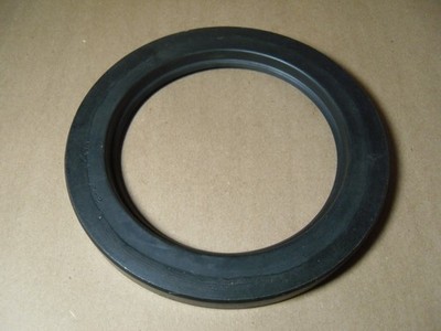 JM OIL SEAL 10454 -LUP-2