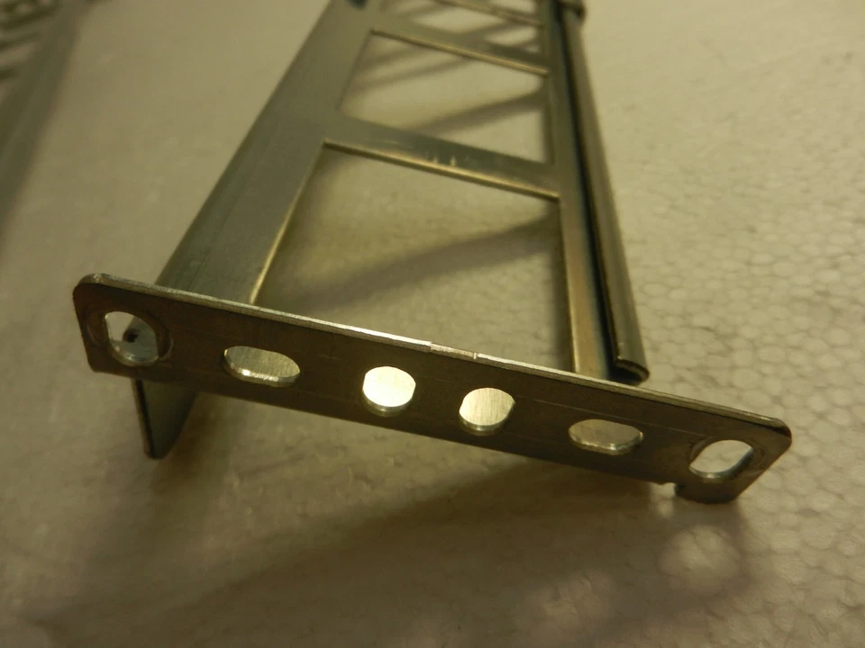 Rieles deslizantes de montaje en rack para servidor (ver todas las fotos) Foto 3 de 4