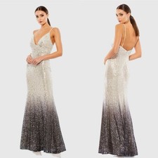 MAC DUGGAL Gray Plunge Neck Ombre Sequin Gown Size 6 NWT 70142 Silver