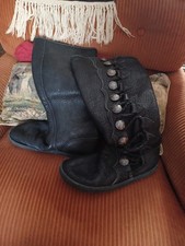 Leather Renaissance Boots Black