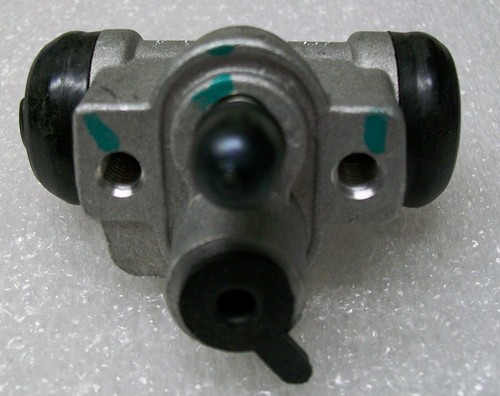 Wheel Cylinder, Tomberlin E-merge, 2007-2015, E2 & E4 Columbia ParCar CVG1007485 - Picture 3 of 7