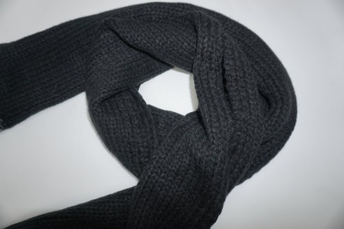 DIESEL KANDY KIT-CAPPELLO Womens Scarf Winter Black Scarf - Picture 2 of 7