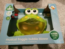 musical froggie bubble blower