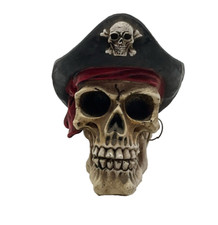 Pirate skull statue, Gothic style