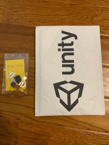 Lego Unity Minifigure, Unopened with original padded mailer - Picture 1 of 3