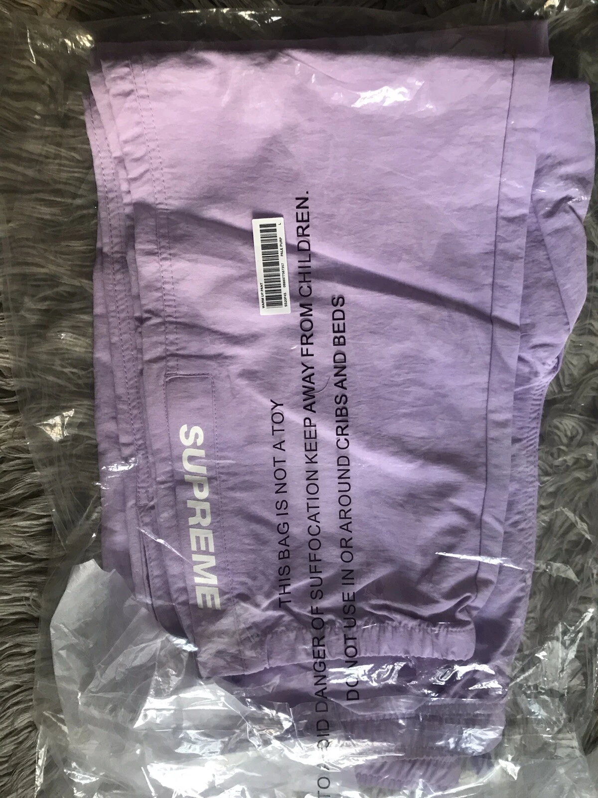 Pantalon chaud violet clair SUPREME 20ss taille L
