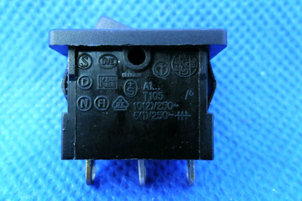 Kema Keur Switch 3 Broches 3 positions A1 T105 6A/125-250 Commutateur Schalter - Photo 3/4