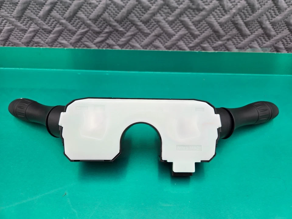 Interruptor multifunción de columna de dirección Infiniti Q70 Q70L 2015-19 OEM Foto 3 de 3