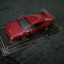 DeAgostini Lotus Esprit V8 Red 1/43 Scale Diecast Detailed Model Car Collectable