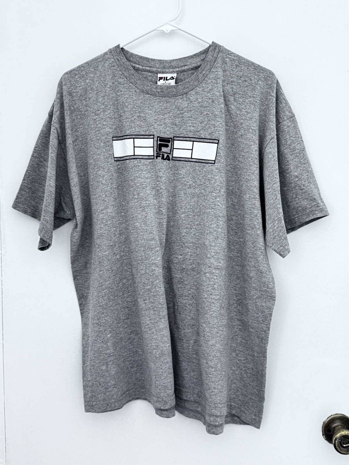 FILA T Shirt Uomo L Grigio S Sleeve Pull On Girocollo Made In U.S.A Y2K VTG