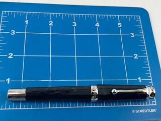 Pluma Estilográfica Judd's Excelente Monteverde Essenza con Plumín Ancho