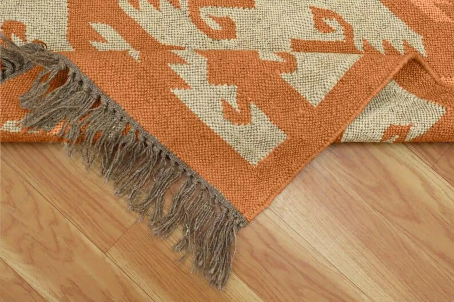 Wool Jute Kilim Rug: Traditional Indian Design for living room bed room office