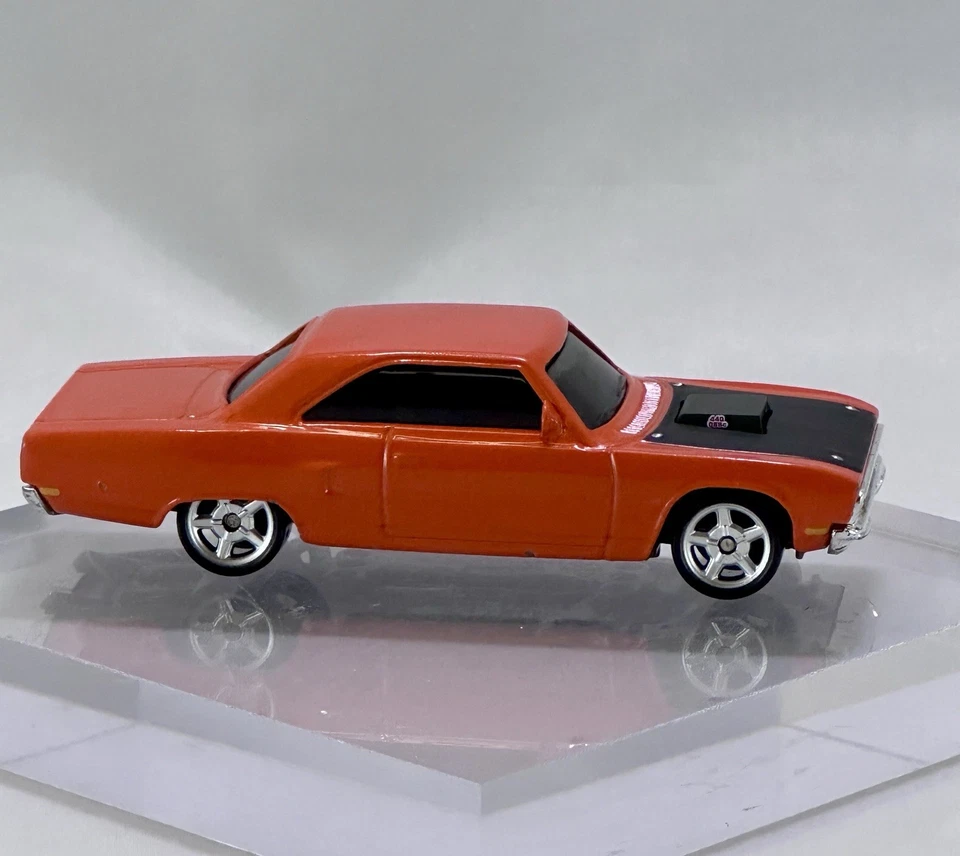 Dom 70 Plymouth Road Runner Orange Fast & Furious 16 1:55 Ff012 FcF37 Hot Wheels - Image 3 of 4