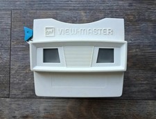 VINTAGE VIEW-MASTER - Vintage Red  White with Blue Lever - GAF - 3-D Viewer
