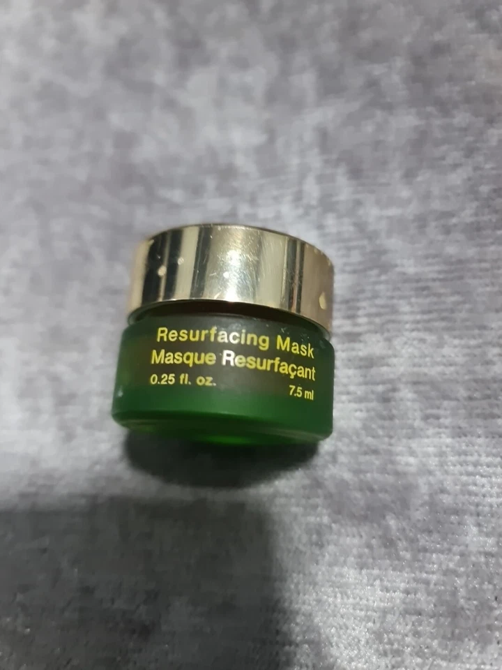 Tata Harper Resurfacing Mask 7.5ml Brand New Travel Size Brand New  - Image 3 of 4
