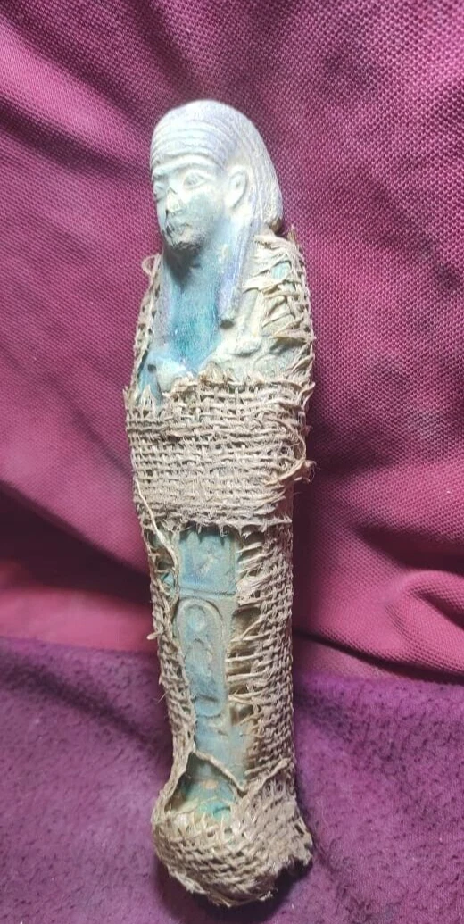 Picture 3 of 6