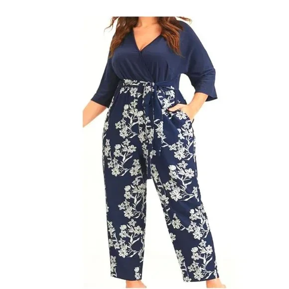 NWT BloomChic Navy Blue White Floral Jumpsuit Size 18 20 eBay