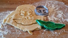 Mandalorian and Baby Yoda Cookie Cutters