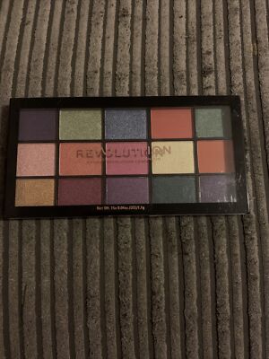 Revolution Reloaded Passion For Colour Shadow Palette. Cruelty Free & Vegan.