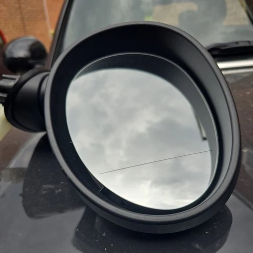 Mini Cooper F56 Driver Side Wing Mirror in Black  MANUAL FOLD C0174112