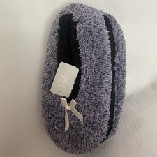 Gray Slippers Plush Woman's Fuzzy Sherpa Lined Grip Sole Slip On Size 9-10
